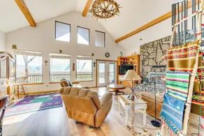 New Mexico Hütte Rückzugsort mit Blick auf Eagle Nest Lake - Innenbereich