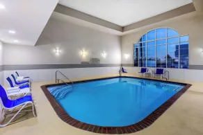 La Quinta by Wyndham Dallas Mesquite - Piscine