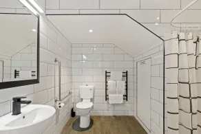 Hokitika Fire Station Boutique Accommodation - Salle de bain