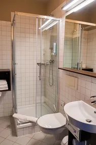 Strandhotel Senftenberger See - Badezimmer