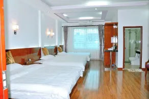 Son Tung Hotel - Kim Dong Walking Street - Habitación