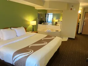 Quality Inn Bolingbrook I-55 - Chambre