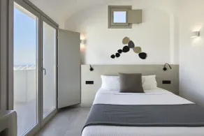 Adorno Oia - Chambre