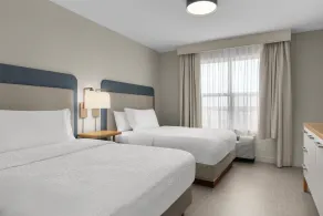 Homewood Suites by Hilton Burlington - Chambre