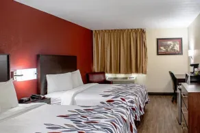 Red Roof Inn & Suites Middletown - Franklin - Room