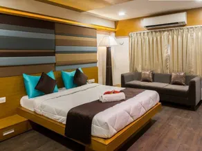 Aarya Grand Hotels & Resorts - Room