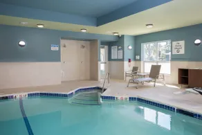 Holiday Inn Express Chelmsford by IHG - Piscina