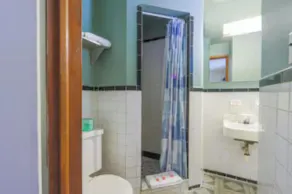 Travelers Inn by OYO Beaver, Hwy 19 - Salle de bain