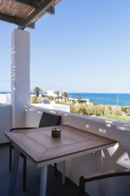Filia Skyros Suites - Utsikt fra rommet