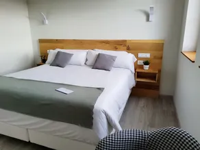 Hotel Marqués de Aguilar - Zimmer