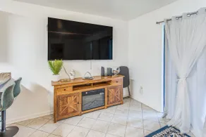 4 Mi to Beach: Unit w/ Pool Access in Little River - Interiør