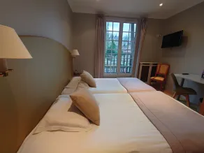 Hotel Le Continental - Værelse