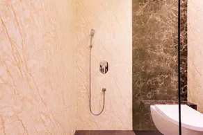 Lemon Tree Hotel Bhopal - Bathroom