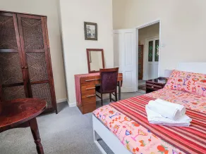 Georgian Style Apartment - Room