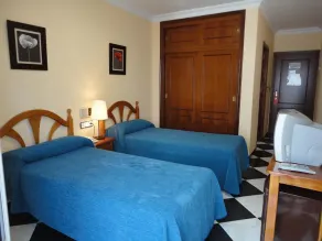 Hotel Oasis - Chambre