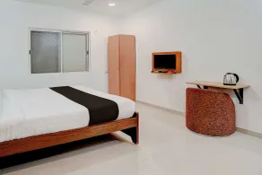Collection O Vadodara Airport Formerly - Chambre