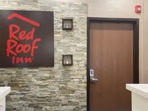 Red Roof Inn Pittsburgh - McKnight Rd - Réception