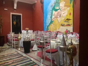 Kasbah Red Castle Hostel - Coin petit déjeuner