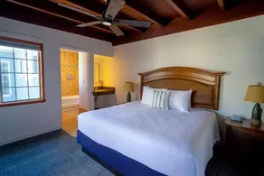 Edgewater Beach Inn - Zimmer