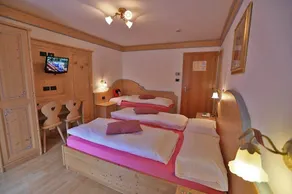 Hotel Chalet Alaska - Zimmer