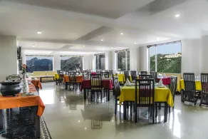 Regenta Resort MARS Valley View Shoghi - Restaurant