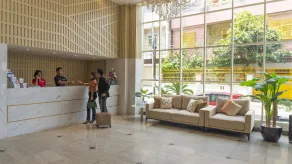 d'primahotel Balikpapan - Réception