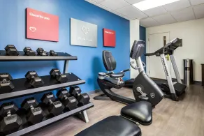 Comfort Suites At the University - Fitnessbereich