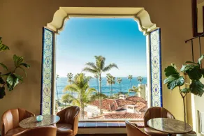 La Valencia Hotel - Restaurant