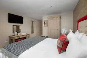The World's End - Northampton - Room