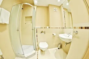 Hotel 500 W Strykowie - Badezimmer