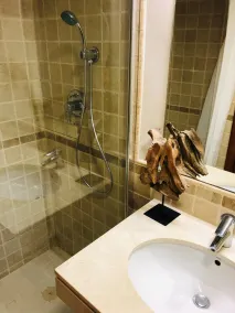 \"Casa en la playa con piscina y port Aventura\" avec piscine partagée, climatisation et Wi-F - Salle de bain