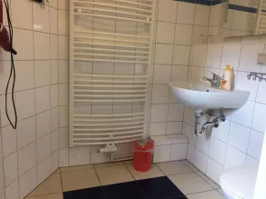 Magnifico appartamento accogliente e familiare con giardino | Vista sul giardino | Ammette cani - Bagno
