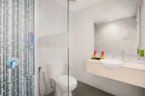 favehotel Graha Agung Surabaya - Bathroom