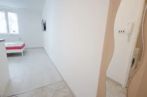 Apartment Tržaška with free parking - Habitación