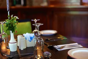 The Anvil Bar B&B - Restaurant