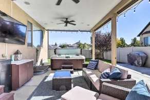 Family-Friendly Home w/ Theater, 24 Mi to SLC - Interiör