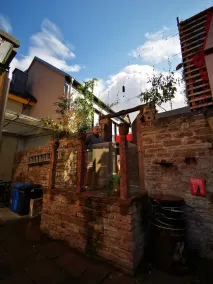 Wohnung mit Grill, Terrasse und Garten - Rezeption
