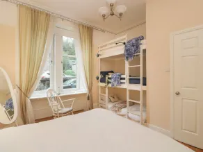 Silverbells - Room