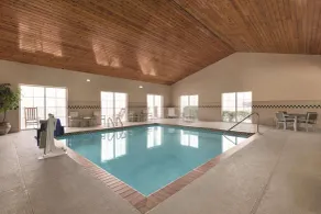 Country Inn & Suites by Radisson, Boone, NC - Piscine