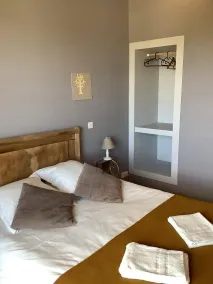 Logis Hôtel La Borie - Habitación