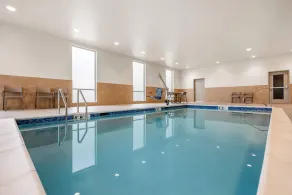 Comfort Inn & Suites Colby - Pool