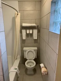 University Manor Inn - Salle de bain