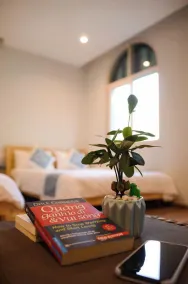 The Costis Homestay & Hotel  - Camera