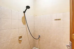 Hotel O 4 Saudara Hotel - Badezimmer