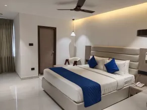 ECKO La Maniere Business Hotels - Room