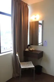 Grand Inn Hotel - Macalister Road - Room