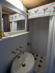 Yeni Gelin Evi - Bathroom
