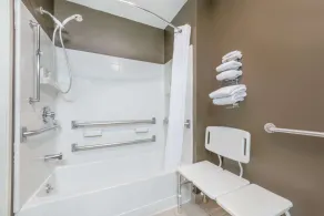 Super 8 by Wyndham Georgetown - Salle de bain