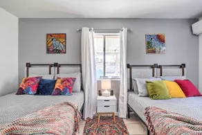 Oasis du Désert de Californie avec Jacuzzi + Vues sur la Montagne ! - Intérieur