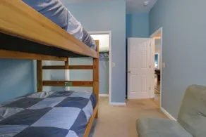Spacious Mcgaheysville Home: Hot Tub & Pool Table! - Rom